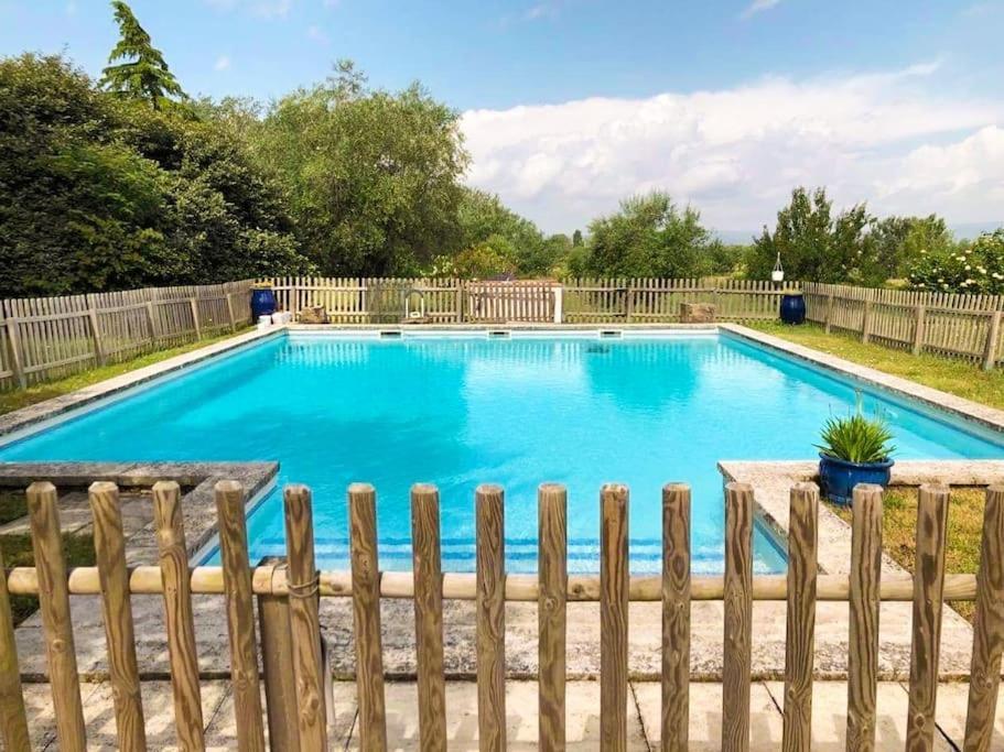 Appartement Dans Un Mas Provencal Allan Exteriér fotografie